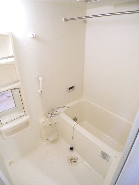 F-CUBE altisの風呂写真