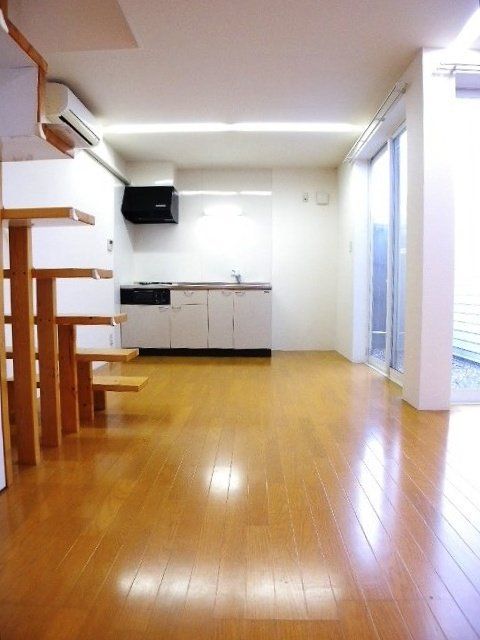F-CUBE altisの居間写真
