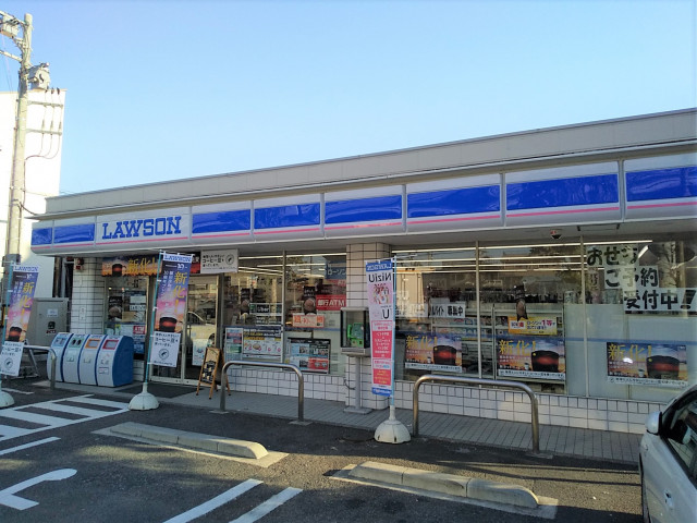 コンビニ　ローソン　谷河内町二丁目店（コンビニ）まで180m