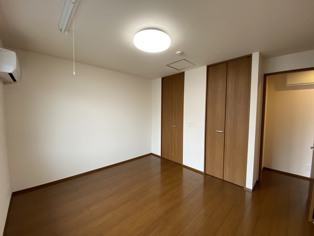 その他部屋・スペース　広めの洋室がありますよ