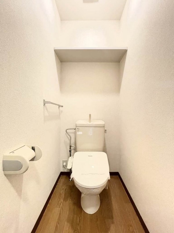 ウィズリーガーデン Fのトイレ写真