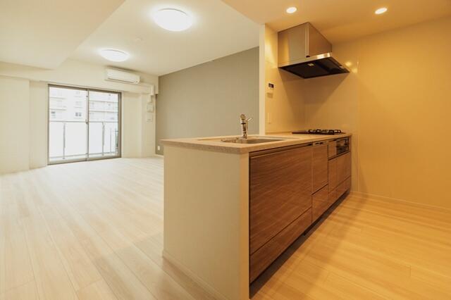 キッチン　※写真は同タイプ住戸です。