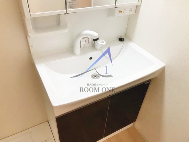 洗面設備　洗面台です。