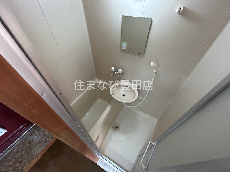 バス・シャワールーム　同型別部屋写真