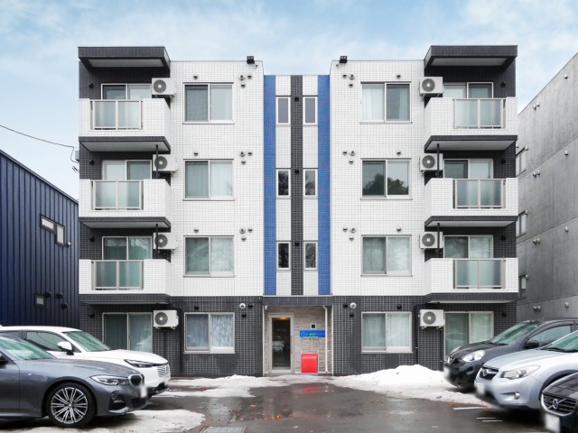 建物外観　☆物件名【カーサボールパーク】とお伝えください！