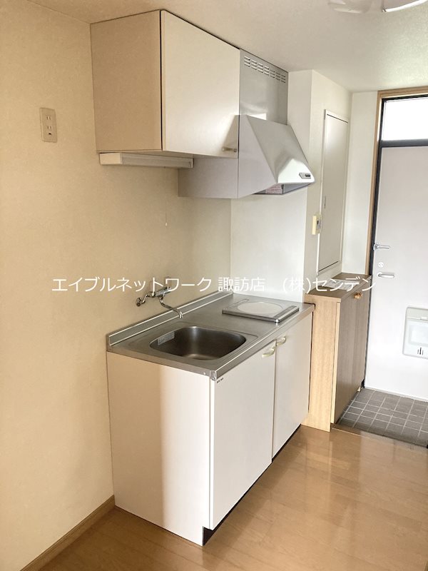 キッチン　写真は類似