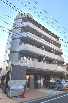 建物外観　イル・コンソラ レ　北区昭和町1