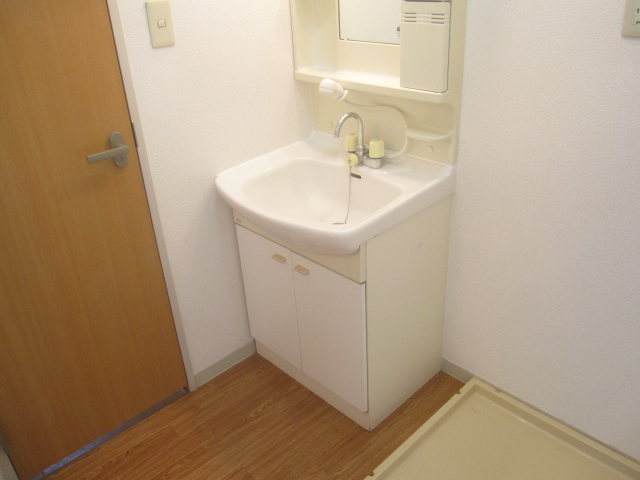 洗面設備　同型タイプ