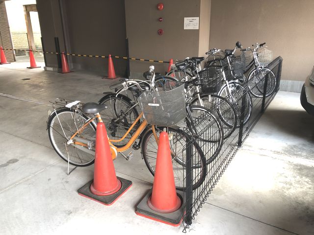 駐車場　駐輪場