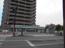 その他　ファミリーマート姫路壱丁町店  600m