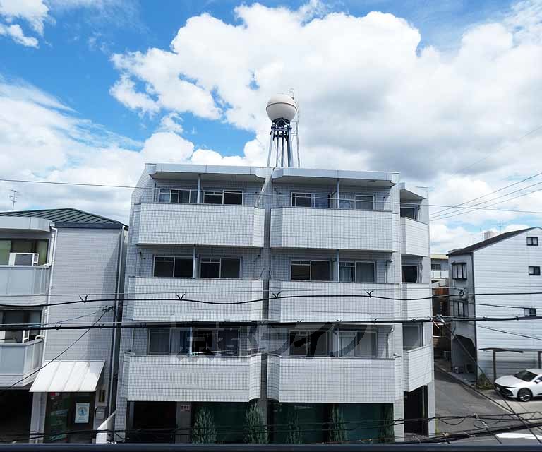 【京都市伏見区深草泓ノ壺町のマンションの眺望】