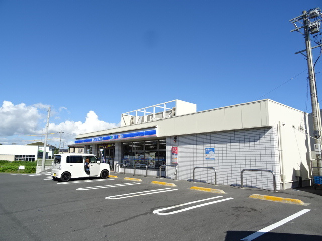 コンビニ　ローソン（コンビニ）まで338m