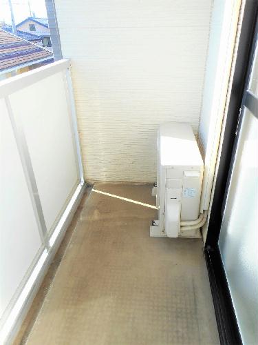 バルコニー　洗濯物を外干しできます