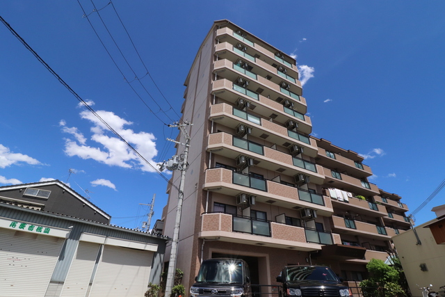 建物外観　サンエスパシオ美園