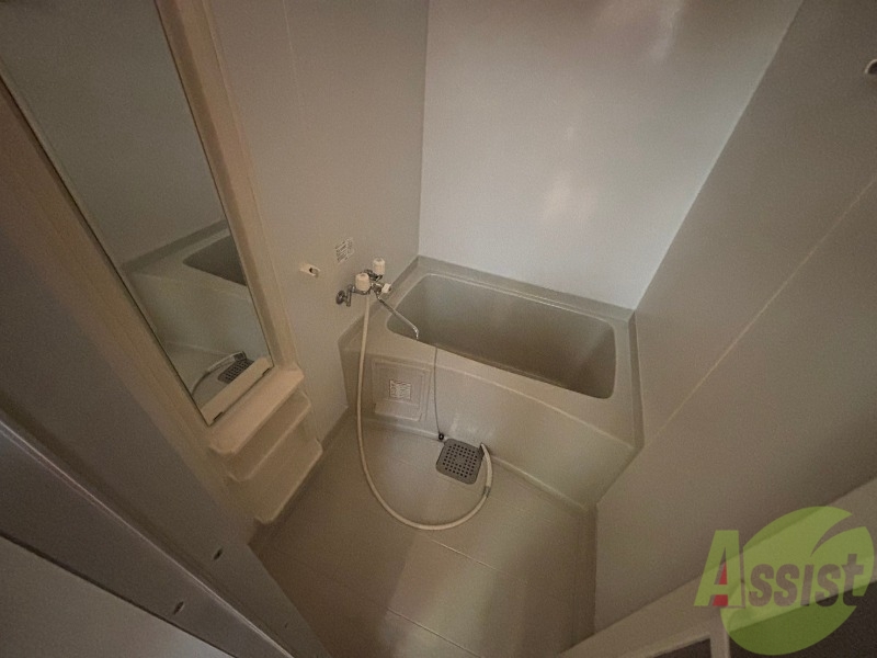 バス・シャワールーム　お風呂です。ゆっくりお風呂につかるのも体に良いですね～