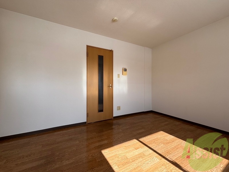 居室・リビング　広くてキレイなＬＤＫが広がっていて、充実した生活が送れそう。