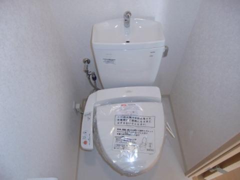 クレアテージ　トイレ　シャワー付トイレ