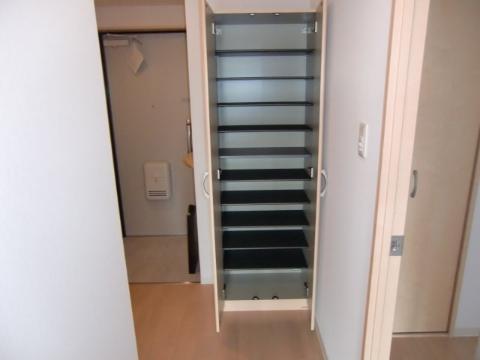 クレアテージ　玄関　玄関