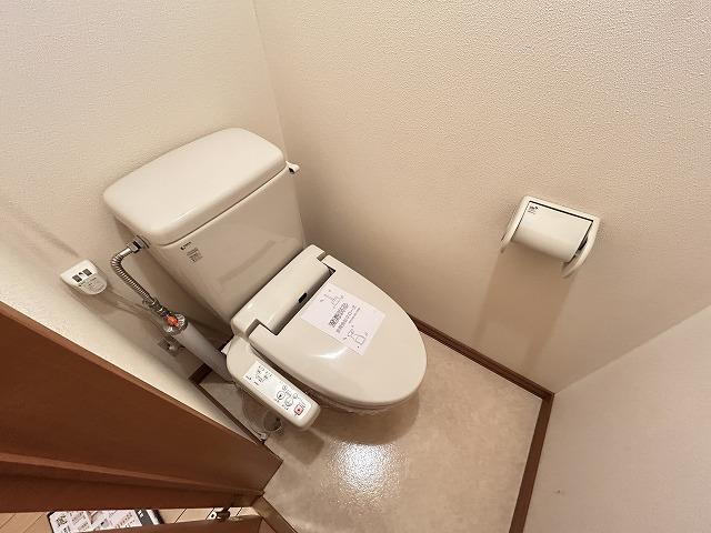 トイレ　トイレ