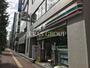 コンビニ　セブンイレブン文京本郷4丁目店（コンビニ）まで126m
