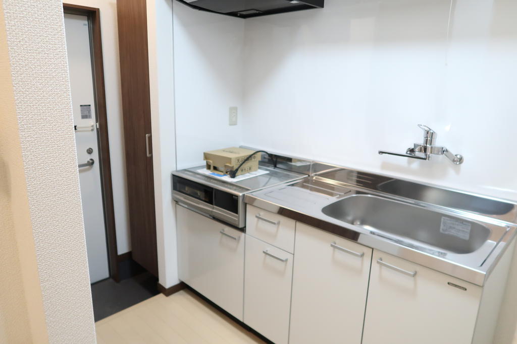 キッチン　２口IH（グリル付き）が付いているキッチン