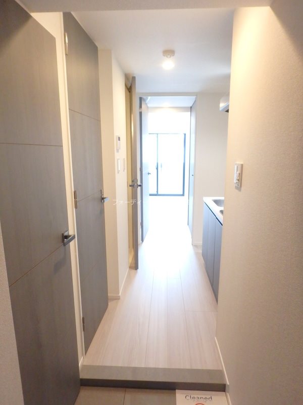 玄関　★《見学予約受付中》2020年築ハイグレードレジデンス★