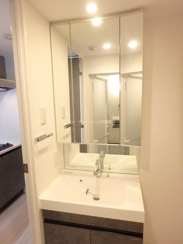 洗面設備　★《見学予約受付中》2020年築ハイグレードレジデンス★