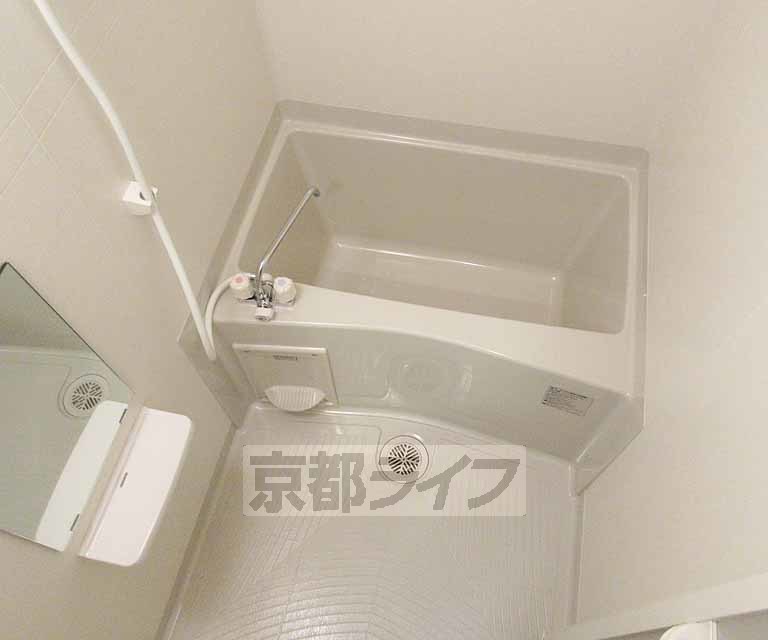 バス・シャワールーム　綺麗なお風呂です