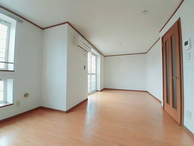 居室・リビング　居間です