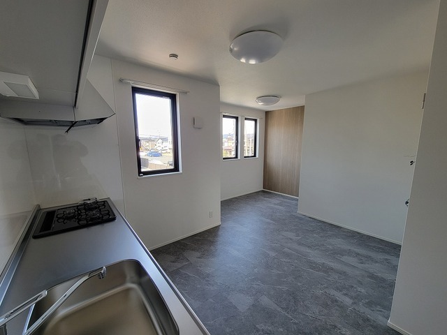 居室・リビング　写真は２０３号