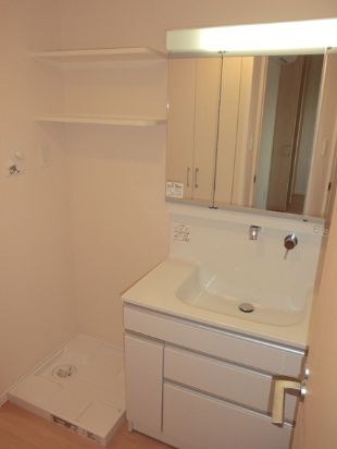 洗面設備　☆忙しい朝に嬉しい独立洗面台☆