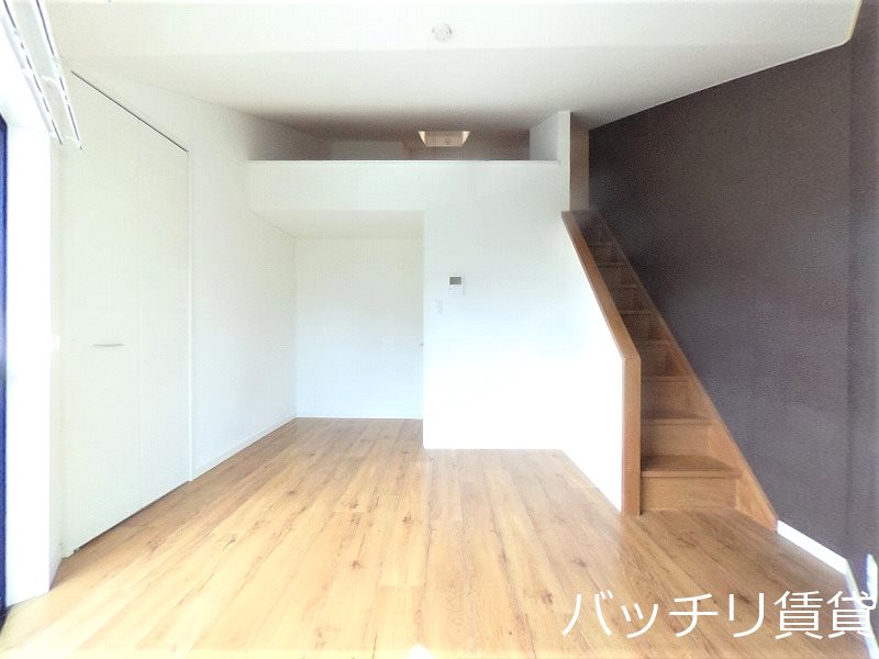 居室・リビング　画像は別号室タイプの為、現状を優先致します。