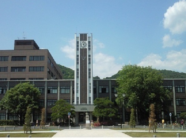 大学・短大　岡山大学（大学・短大）まで1500m