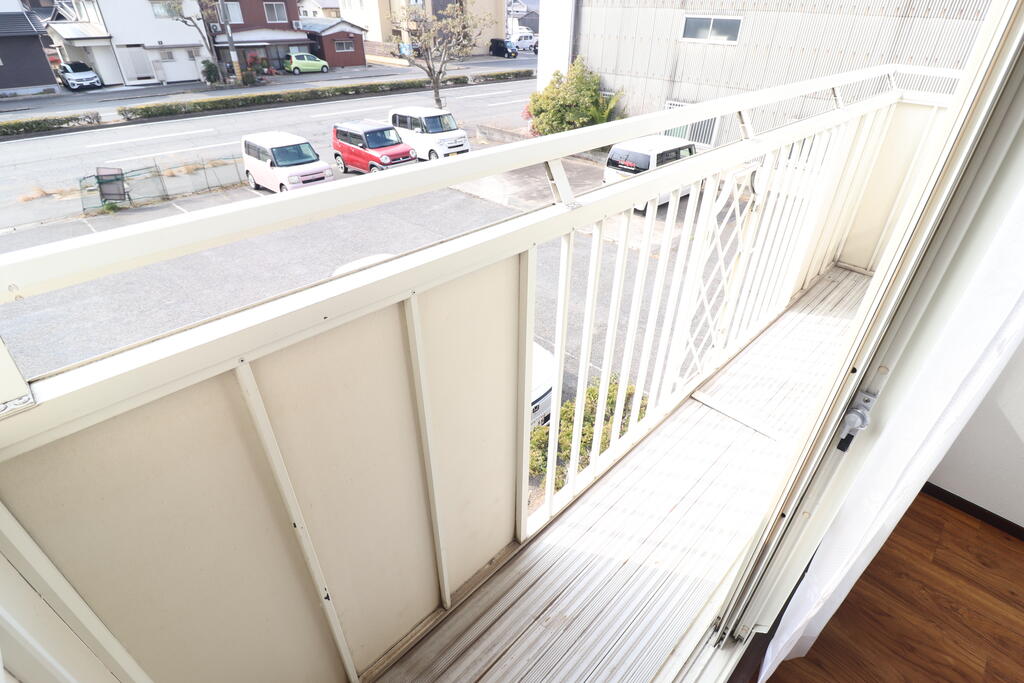 バルコニー　バルコニー