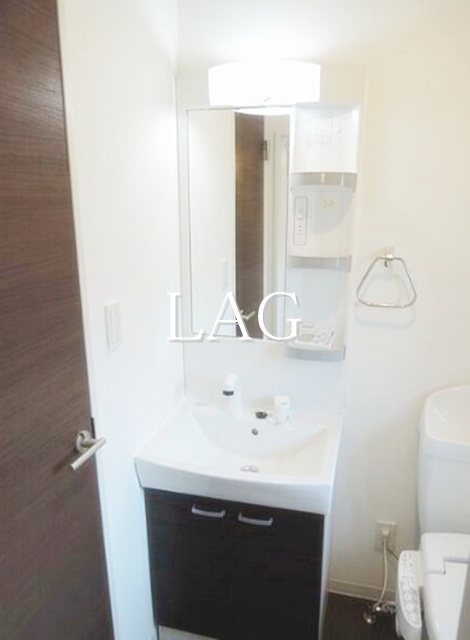 洗面設備　洗面台です。