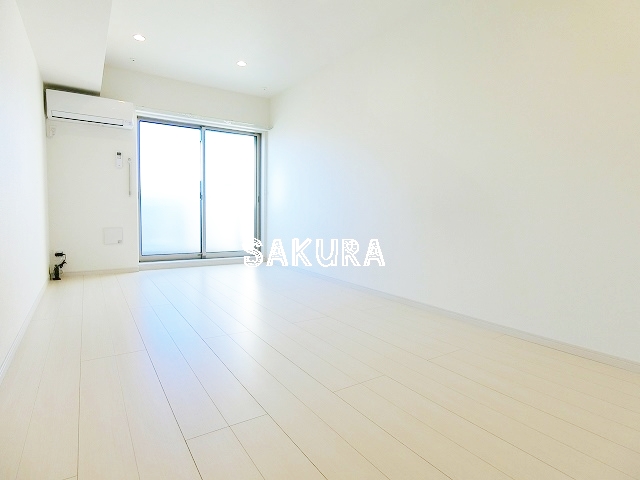 居室・リビング　開放感のあるゆったりとしたお部屋です♪