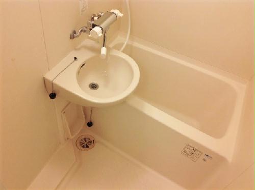 バス・シャワールーム　現況優先