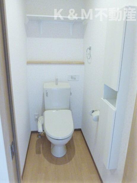 トイレ　コンパクトで使いやすいトイレです
