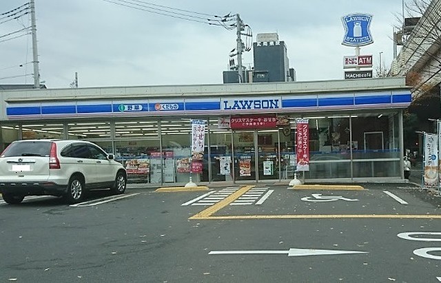 コンビニ　ローソン川口新郷店（コンビニ）まで200m