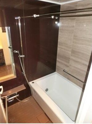 バス・シャワールーム　浴室