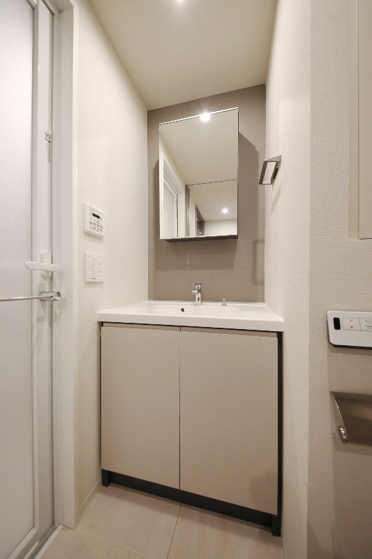 洗面設備　独立洗面台※同タイプ参考写真