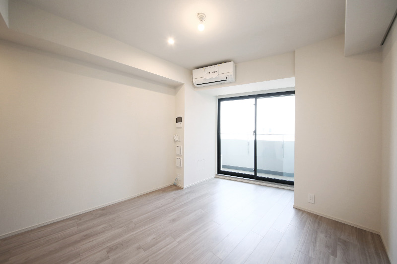 居室・リビング　東向きの居室※同タイプ参考写真