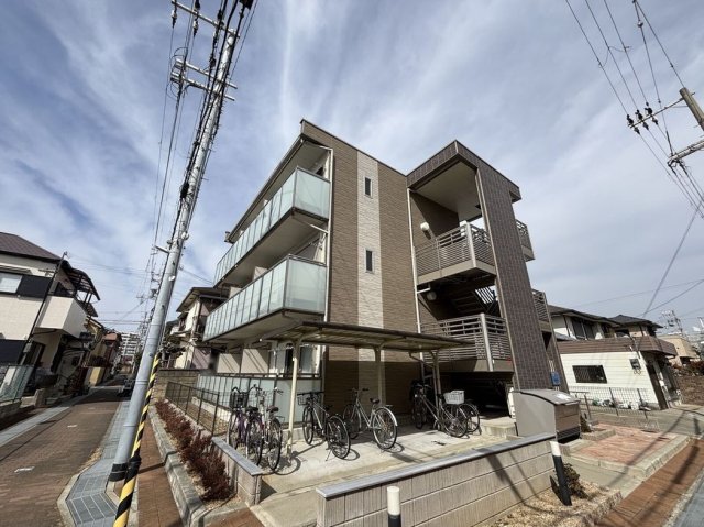 建物外観　外観は落ち着いています