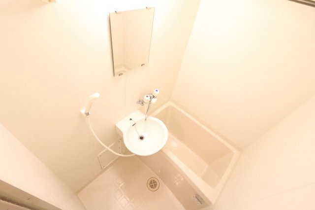 バス・シャワールーム　きれいなお風呂です