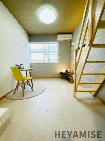 居室・リビング　※他号室の参考写真です※