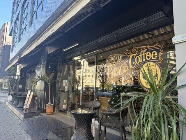 飲食店　ORIENTAL GRACE COFFEE（飲食店）まで403m