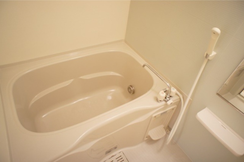 バス・シャワールーム　図面と現状に相違がある場合には現状を優先