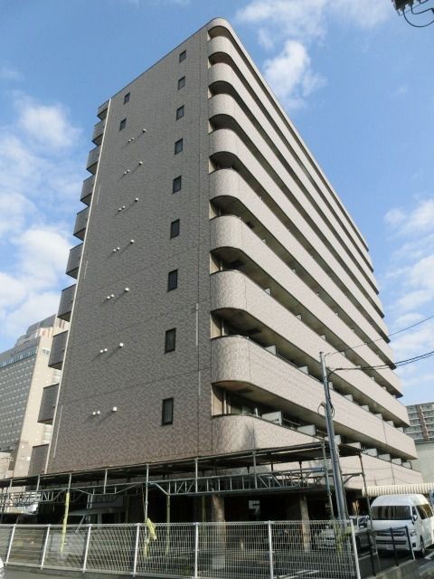 建物外観　経済的な都市ガス・エレベーター完備