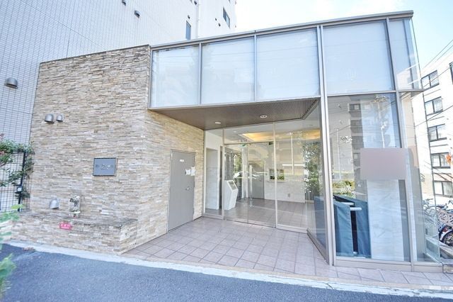 エントランス　★お問い合わせはタウンハウジングまで★