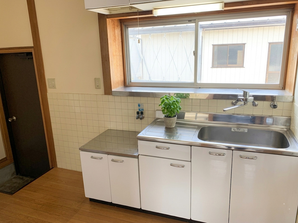 津田新町戸建のキッチン写真